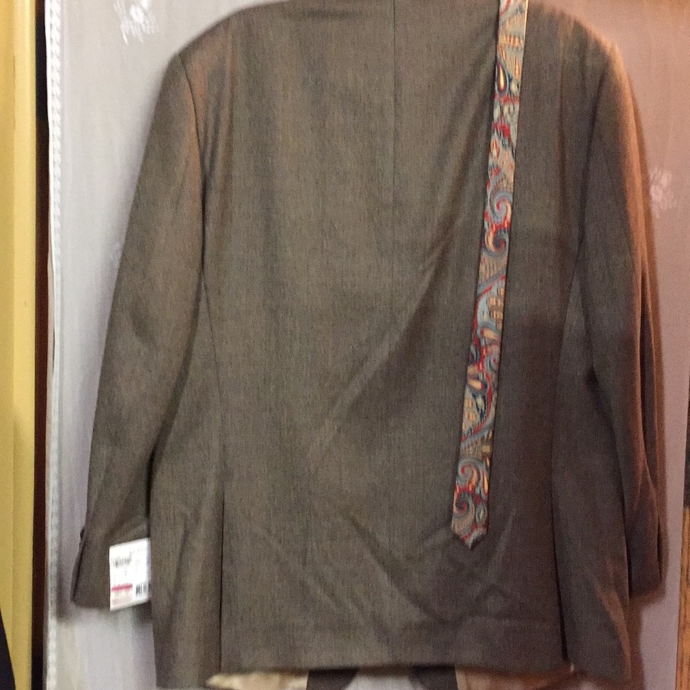 Jacket - Picture 3 of 3